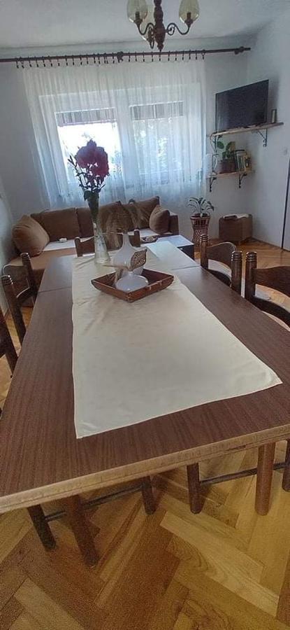 Apartman Pavelic Lovinac  Εξωτερικό φωτογραφία