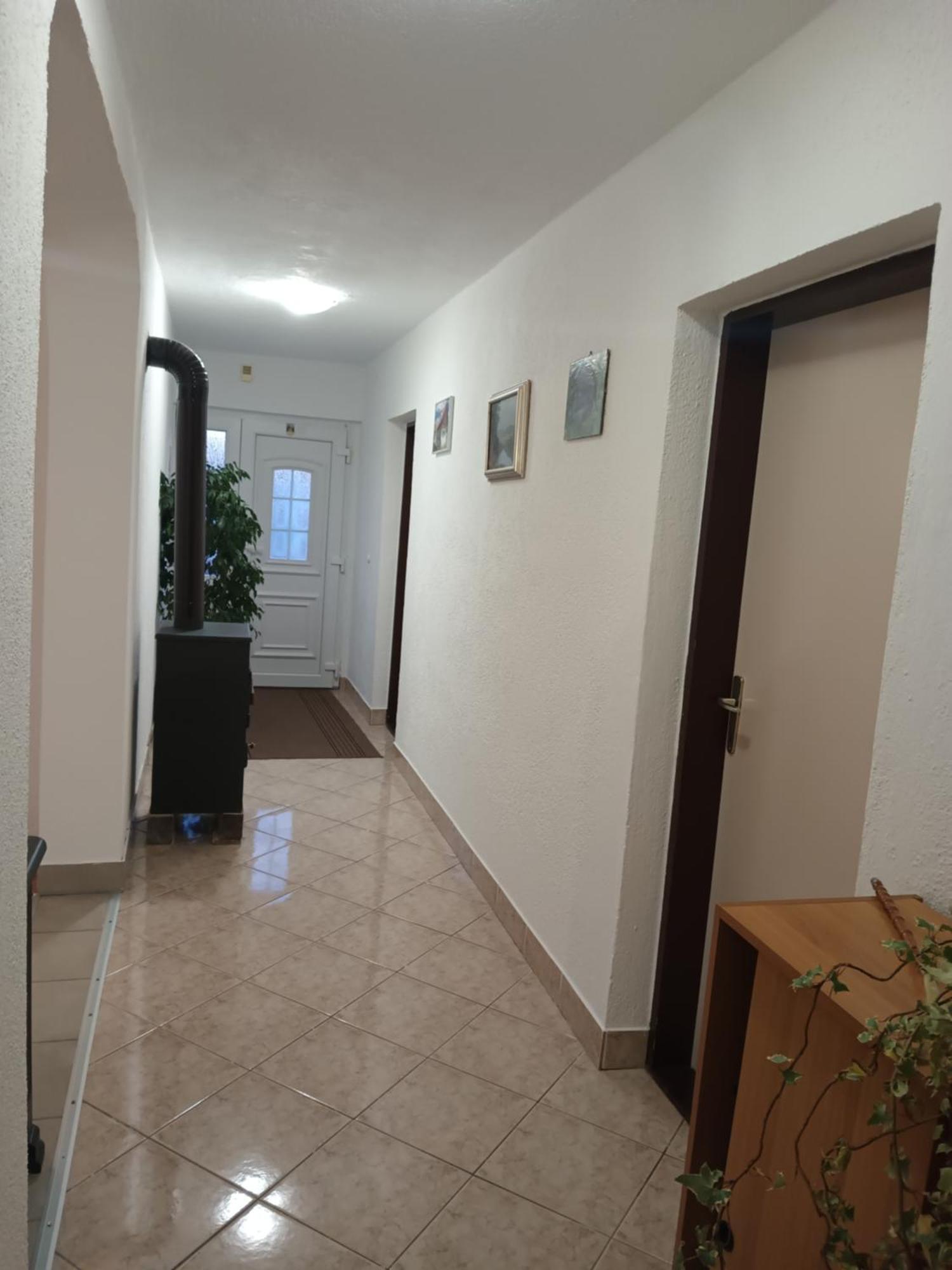 Apartman Pavelic Lovinac  Εξωτερικό φωτογραφία